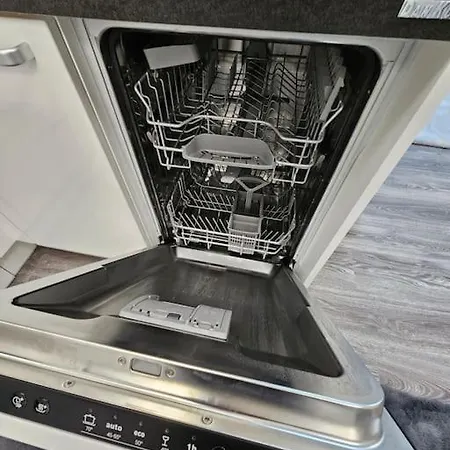 Affordable In Vienna's Hotpoint *