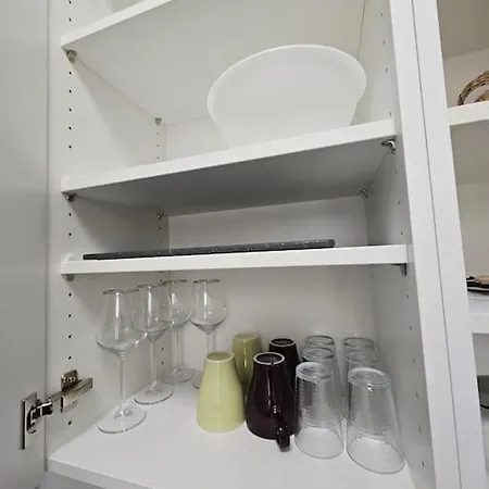 Affordable In Vienna's Hotpoint