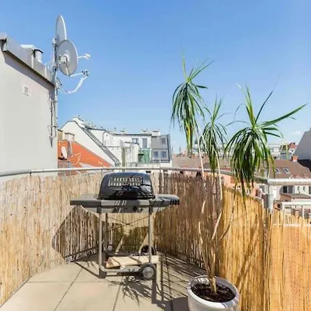 Modern Colonial Style, Central, Rooftop, Bbq Apartment Vienna