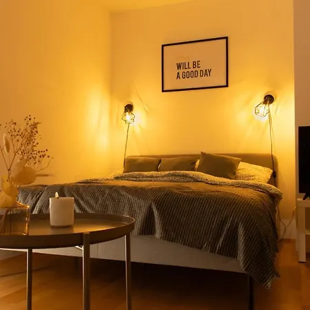 Modern - Calm - Cozy - Self Checkin - Stylish New Near Center - Close To U4