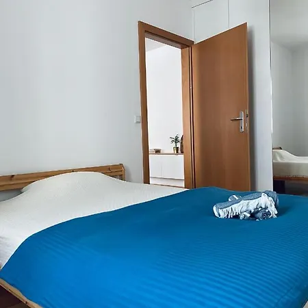 Cosy In A Perfect Location 1070 Historical Part Of Vienna