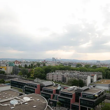 Restify10 - Skyline View - Fitness - Garge - Modern *