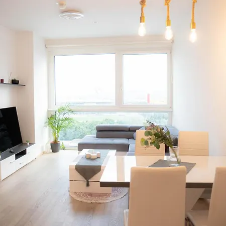 Restify10 - Skyline View - Fitness - Garge - Modern Apartment Vienna
