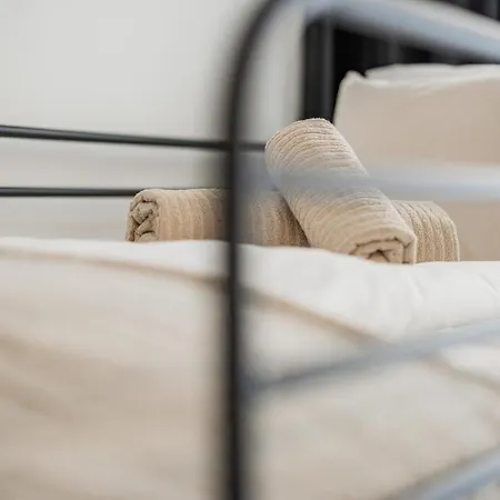 Hostel Chic By Home2 *