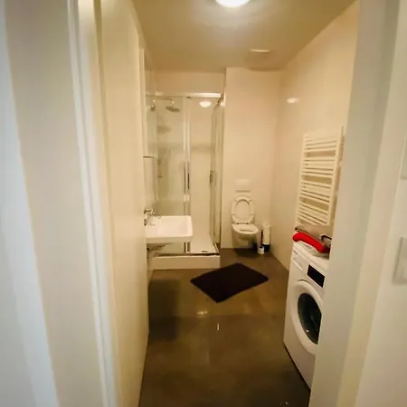 Siebenbrunneng. Apartment *