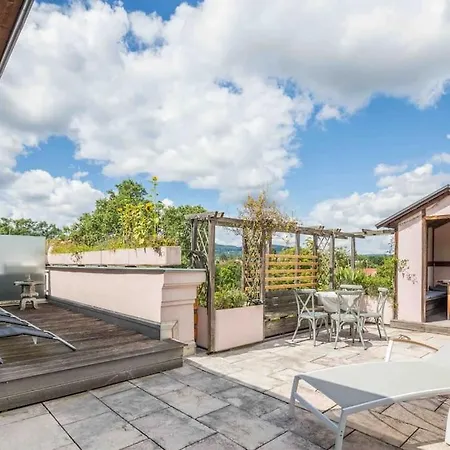 Apartment Whirlpool , Dachterrasse , Wienblick , Zwei Etagen *