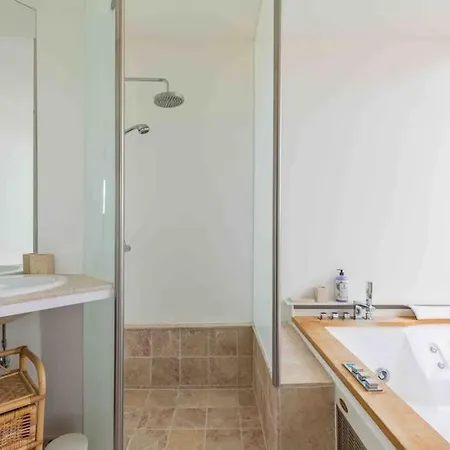 Whirlpool , Dachterrasse , Wienblick , Zwei Etagen Apartment