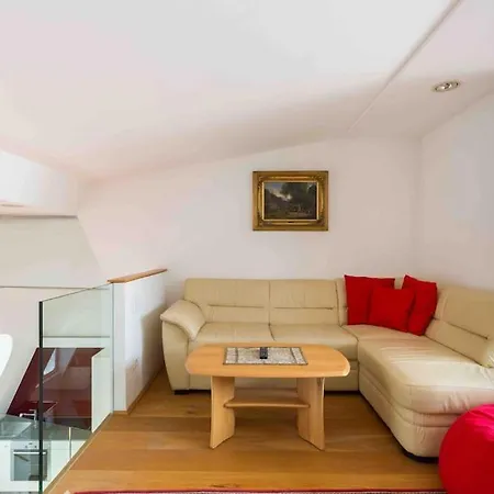 Apartment Whirlpool , Dachterrasse , Wienblick , Zwei Etagen Vienna
