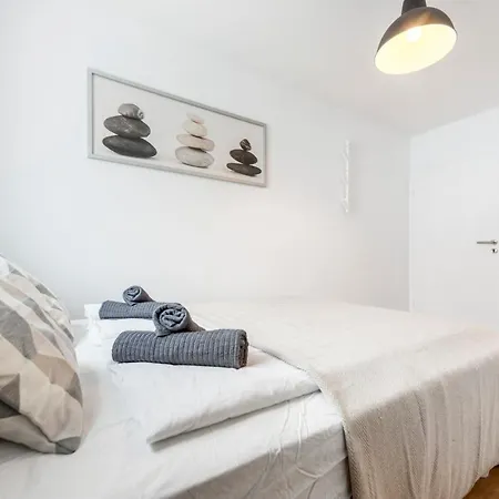 Albergue Lofts *