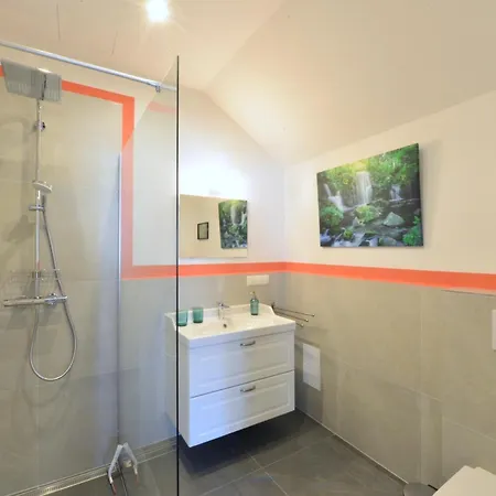 Spacious And Comfy With 3 Bedrooms 公寓 *