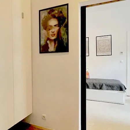 Posh - Stylish & Urban Apartment Vienna