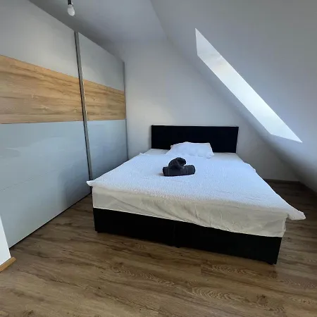 Semi 3a Neubauwohnung In Fur 4 Personen Apartment