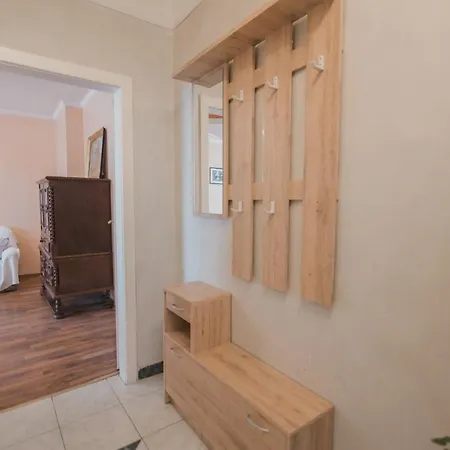 Apartment Southern Living By Jr City - Visit & Shop In Vosendorf *