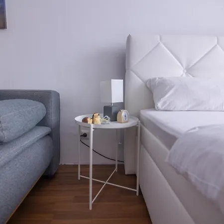 Southern Living By Jr City - Visit & Shop In Vosendorf