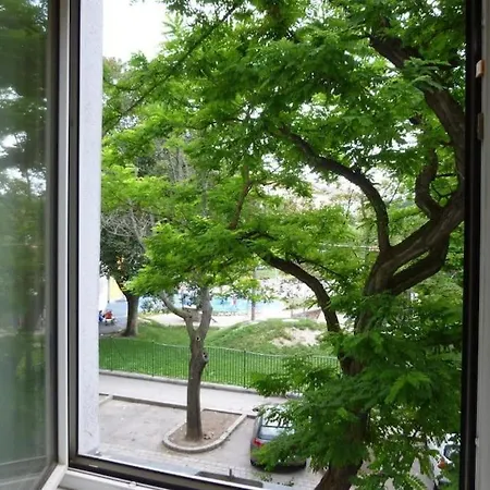 Charming Apartment *