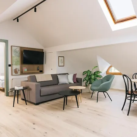 Hotel Bio-hotel Schani Wienblick 4*