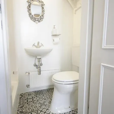 For The Bold, Chic And Open Minded Apartment Vienna