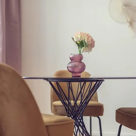 Apartment The 77 Alma Vienna