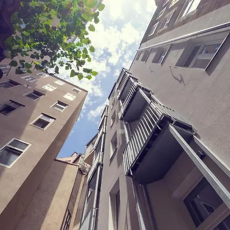 The 77 Alma Apartment