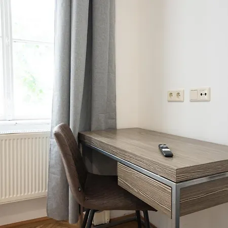 Apartment Central Spacious With A King-size Bed *