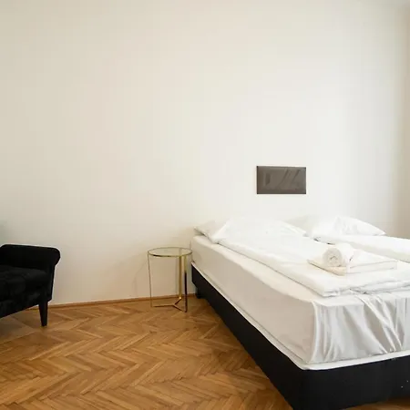 Central Spacious With A King-size Bed * Vienna