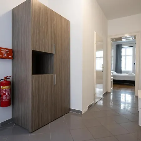 Apartment Central Spacious With A King-size Bed