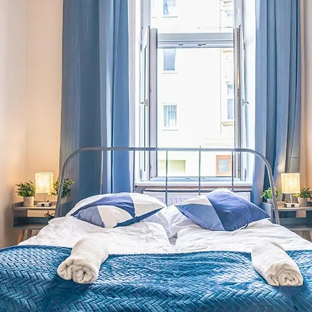 Elegant Haven: Stylish And Spacious 3br Apartament *