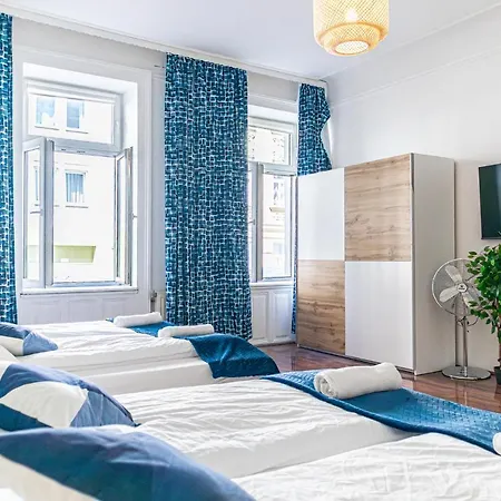 Apartament Elegant Haven: Stylish And Spacious 3br