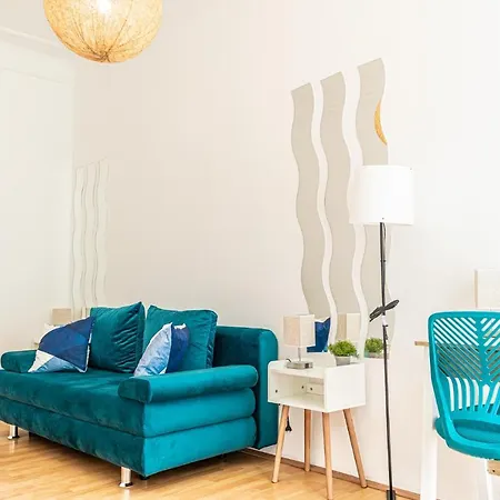 Elegant Haven: Stylish And Spacious 3br Wiedeń