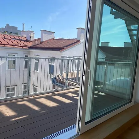 Sweet T10 Apartment