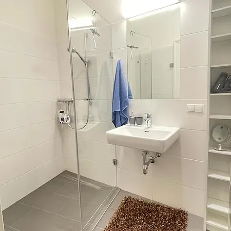 Apartment St Stephen's