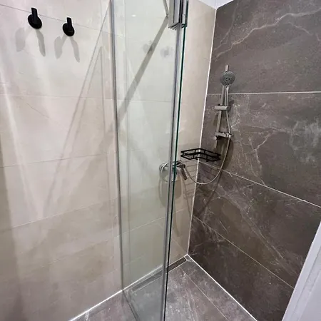 Apartment Near Metro & Netflix Vienna