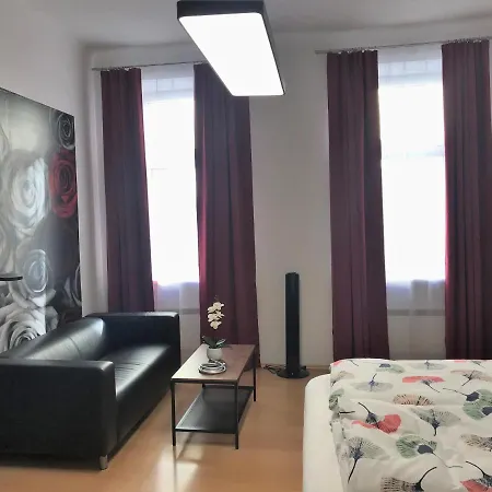 Apartamento & Near Reumannplatz Viena