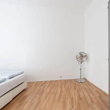 Family 6p Kr Apartamento