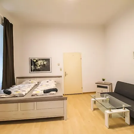 Family 5p Kl A Apartment Vienna