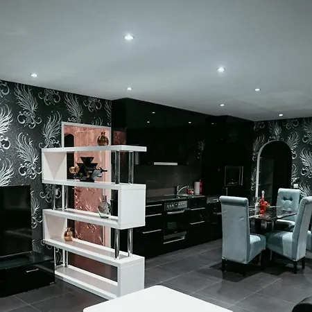 Apartamento Vip Shopping Center 5 Viena