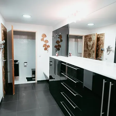Apartamento Vip Shopping Center 5 *