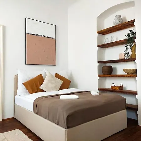 Hidden Garden - 160 M² - Min To City Shuttle * Vienna