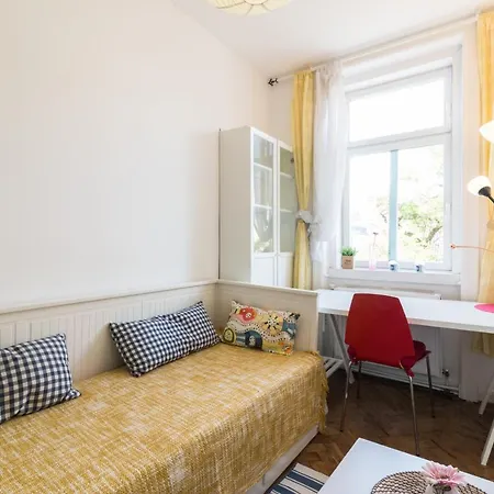 Amaliahostel *