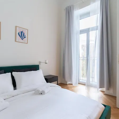 Apartment Brand Cozy