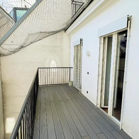 Triangle City Center Apartment Vienna