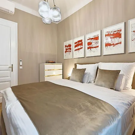 Theobaldgasse - Exclusive Opportunity Since Construction Close By