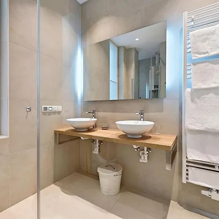 Theobaldgasse - Exclusive Opportunity Since Construction Close By فيينا