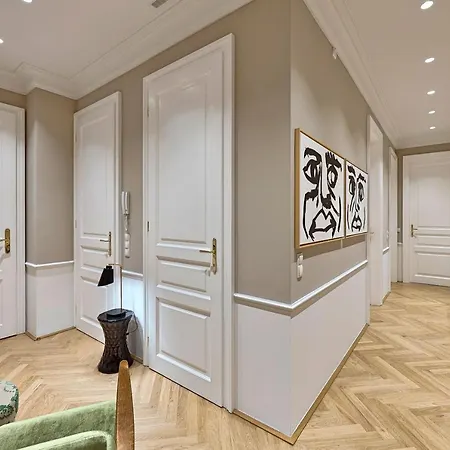 Theobaldgasse - Exclusive Opportunity Since Construction Close By *