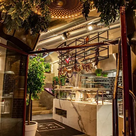 Aparthotel Lights - Domenig By Kent Wien