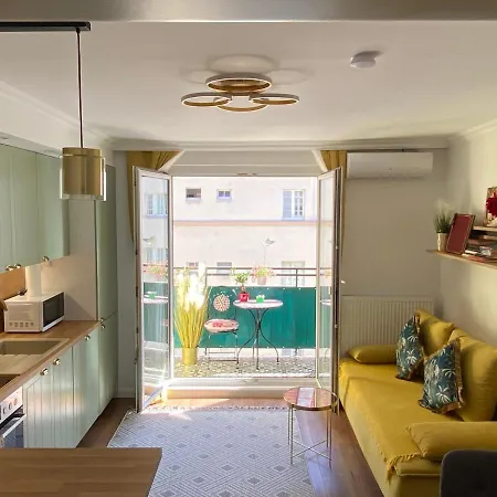 Royal Delux-klima,balcon,lift,near Schoenbrunn Apartment