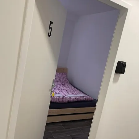 Hana's Guest house