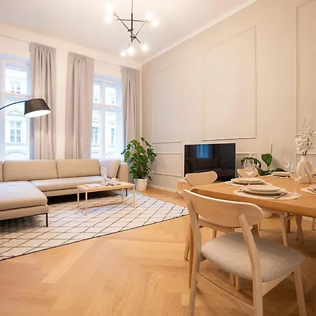 Spacious 110м2 Flat In The Center * Vienna