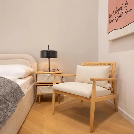 Apartment Spacious 110м2 Flat In The Center *