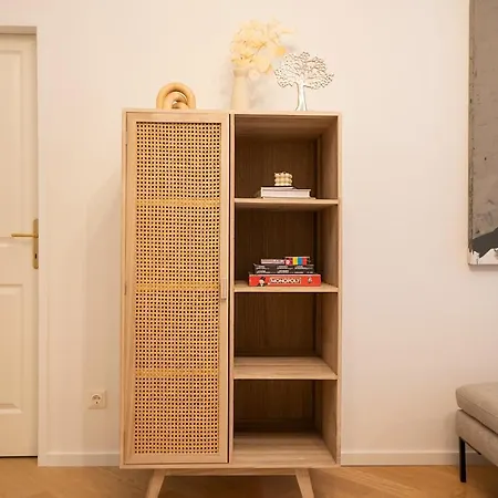 Spacious 110м2 Flat In The Center Apartment